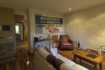 Woodstock Suite Нельсон Экстерьер фото